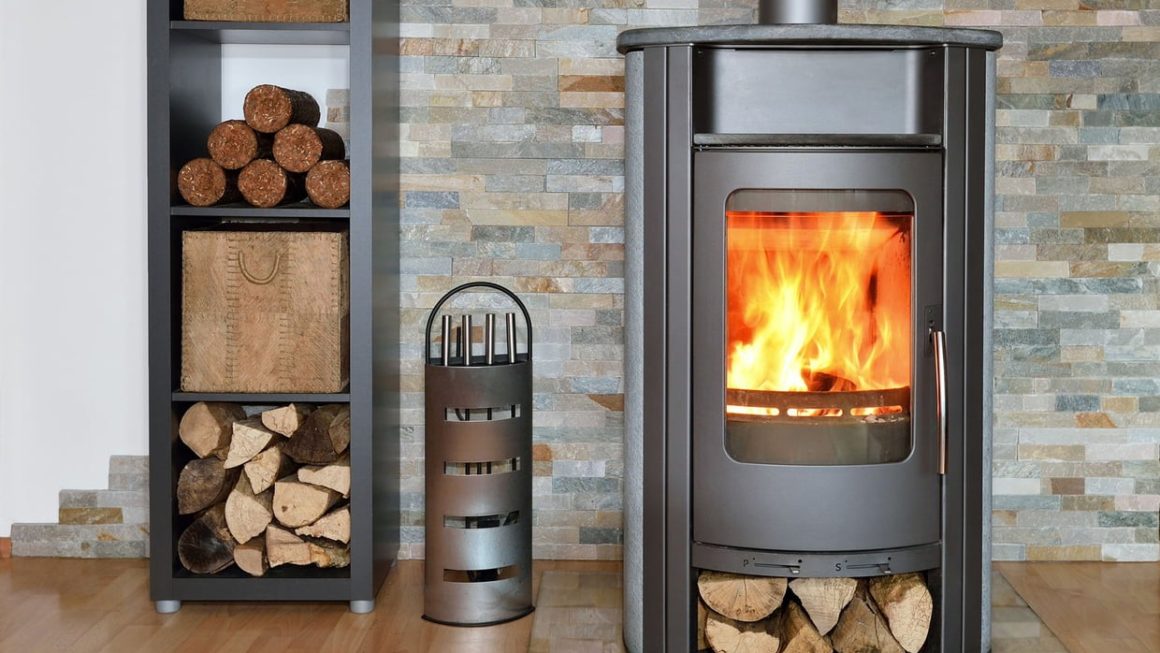 Tout ce qu&rsquo;il faut savoir avant d&rsquo;acheter son poêle à bois